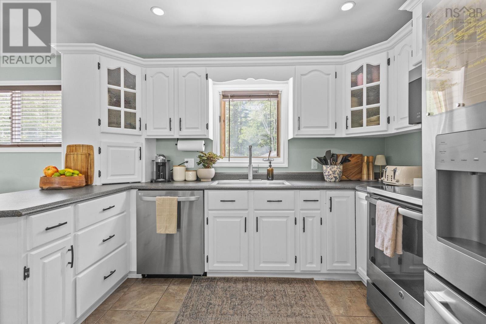 4830 St Margarets Bay Road - 11