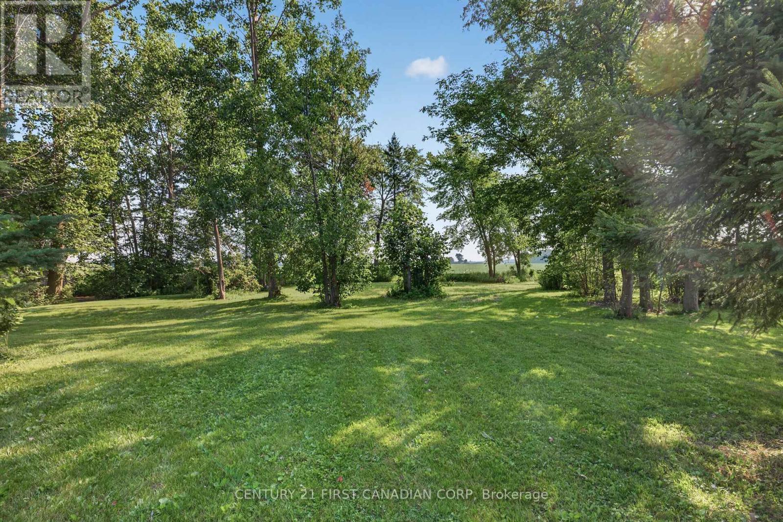 20847 VICTORIA ROAD - 37