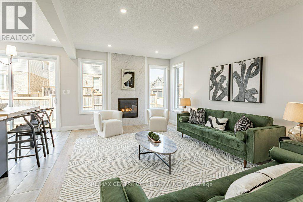 1605 NOAH BEND - 12