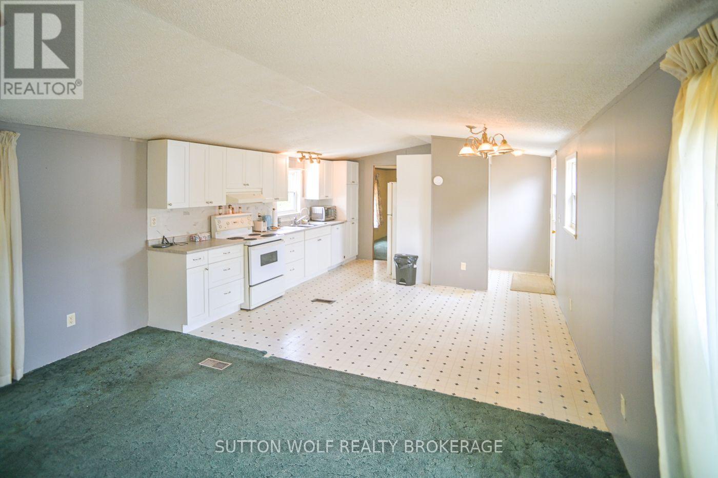 7 STEWART STREET - 6