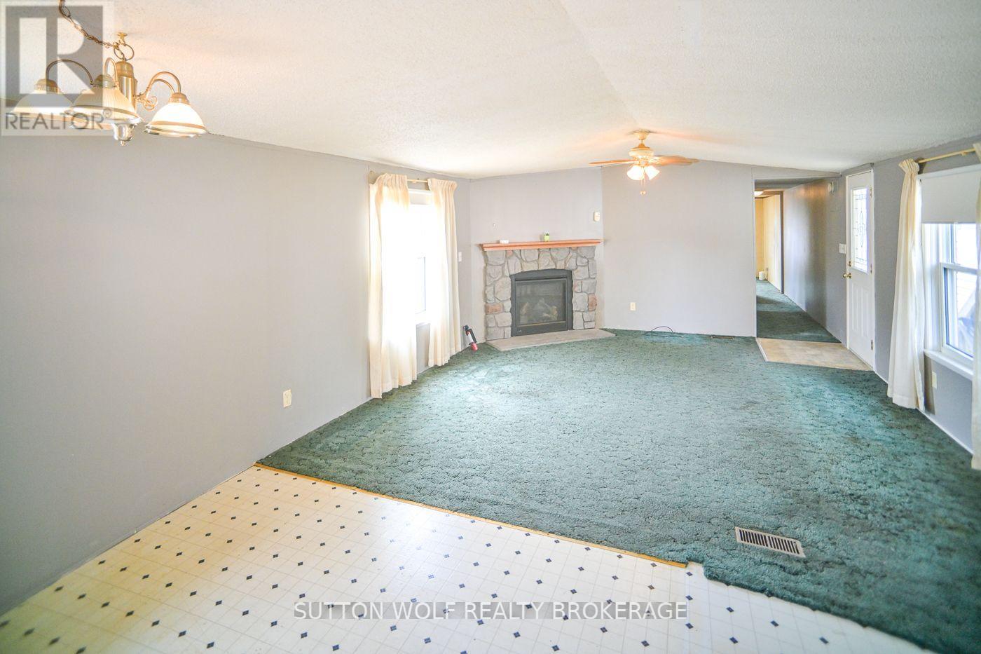 7 STEWART STREET - 9