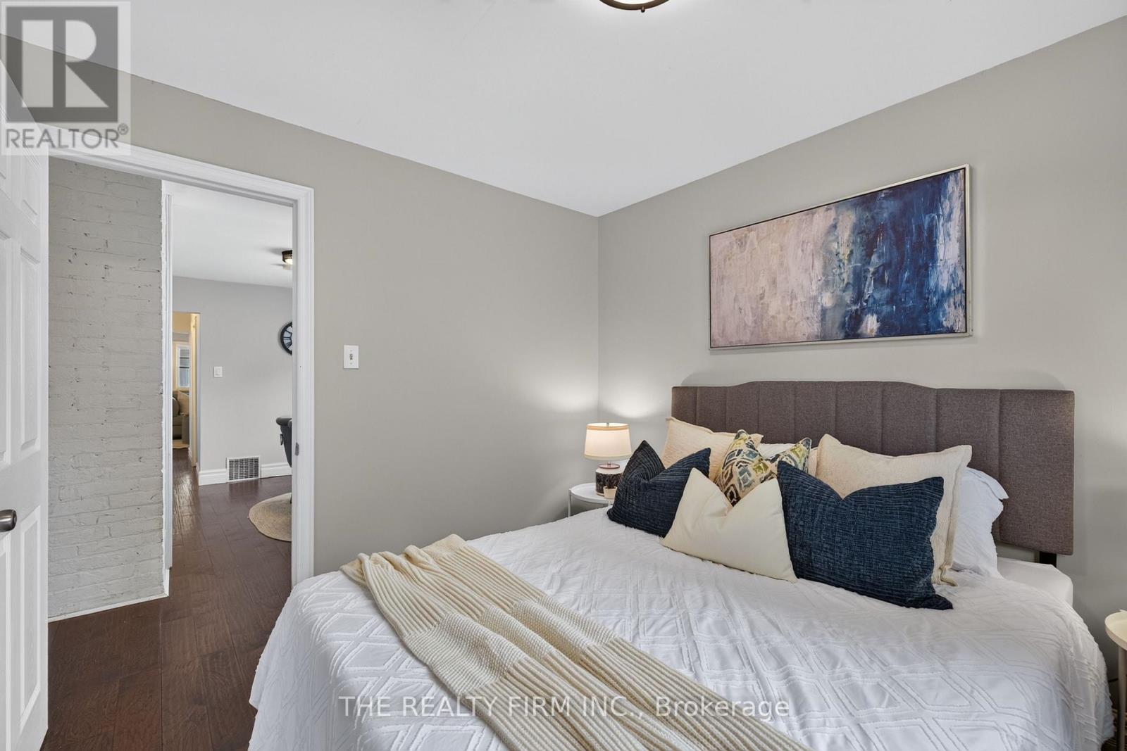 6 APPEL STREET - Image 25
