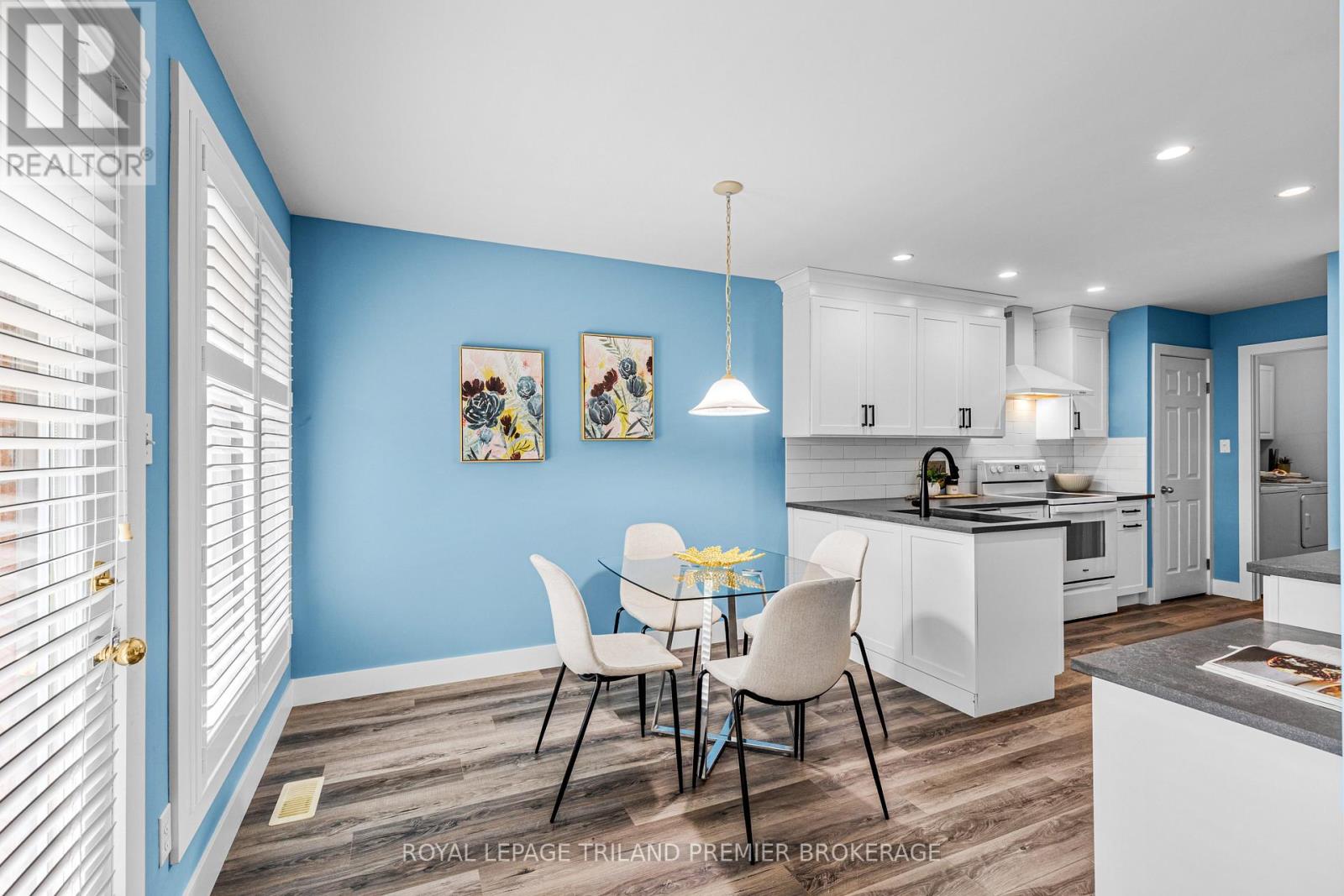 #7 1755 LOUISE BOULEVARD - 10