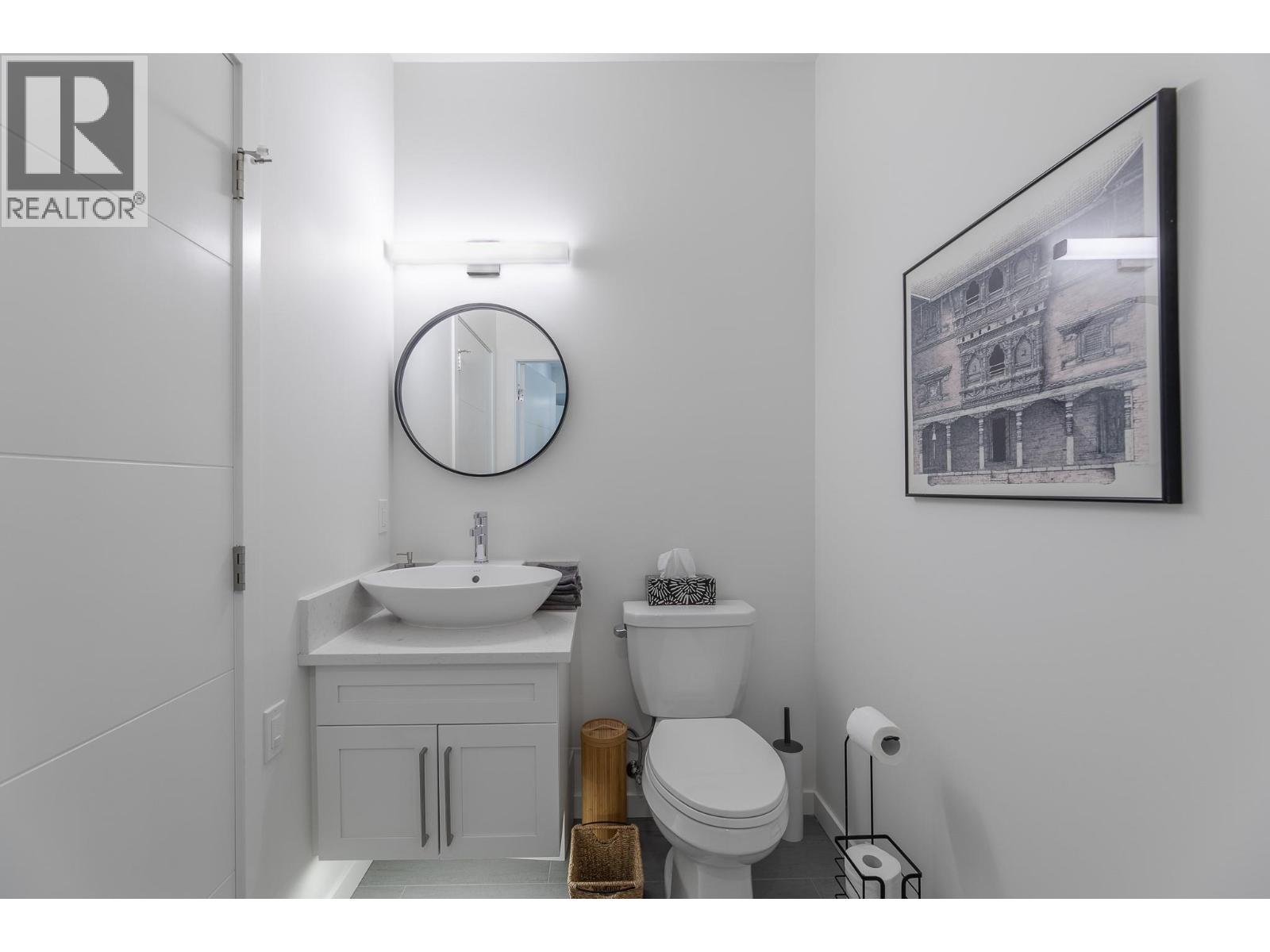 #102 589 CHURCHILL Avenue - 21