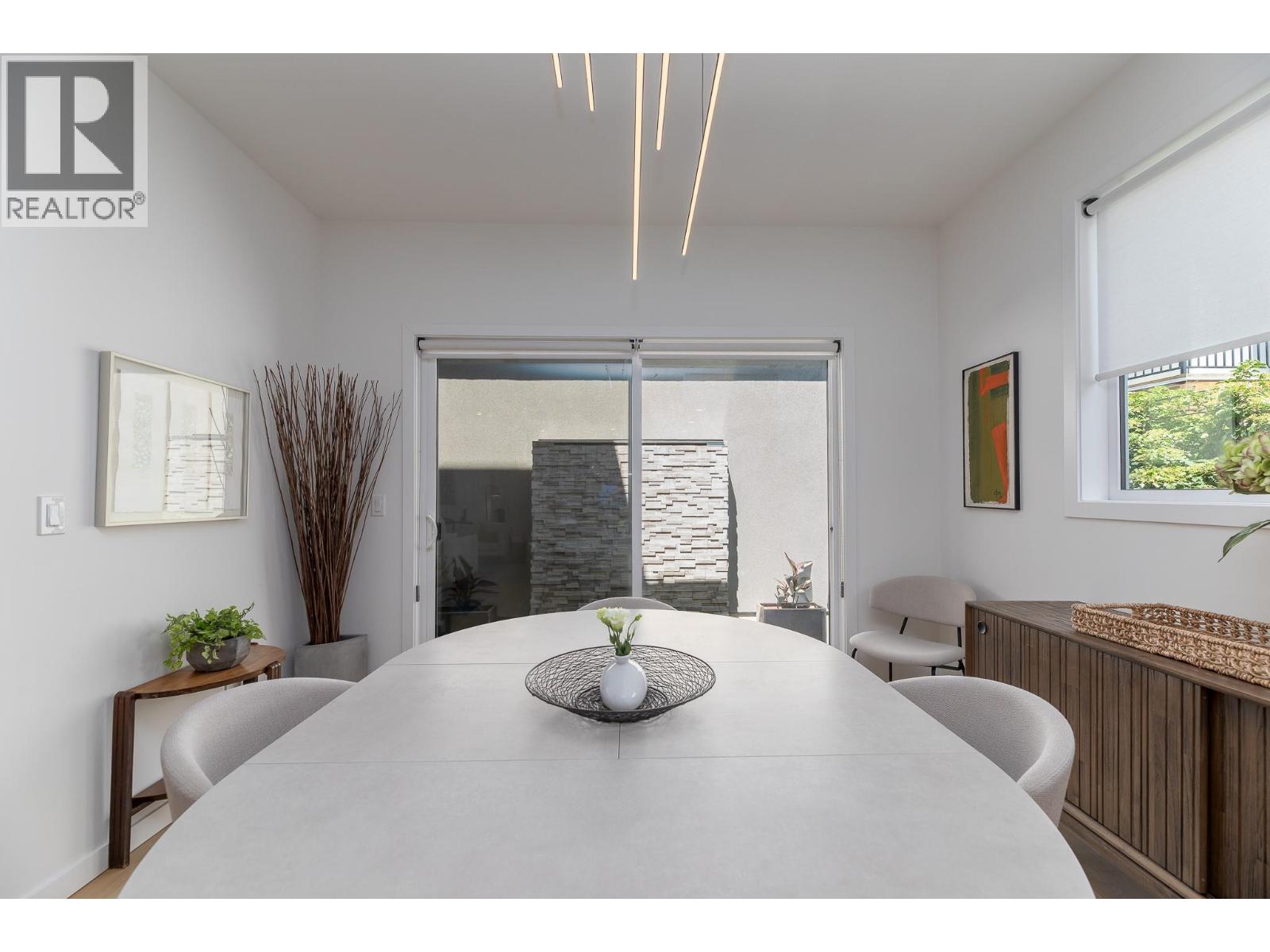 #102 589 CHURCHILL Avenue - 15