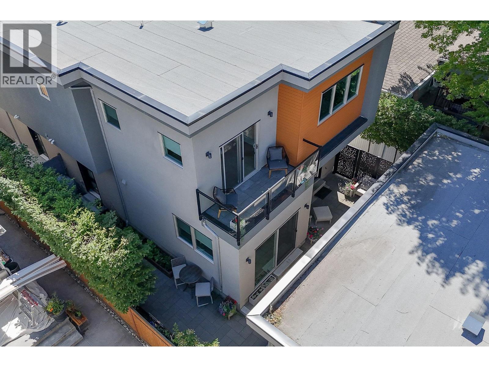 #102 589 CHURCHILL Avenue - 50