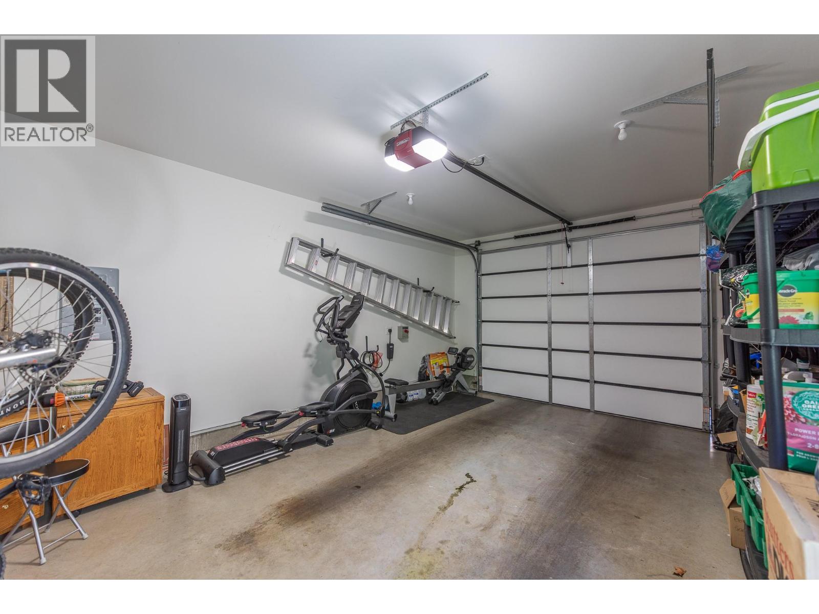 #102 589 CHURCHILL Avenue - 42