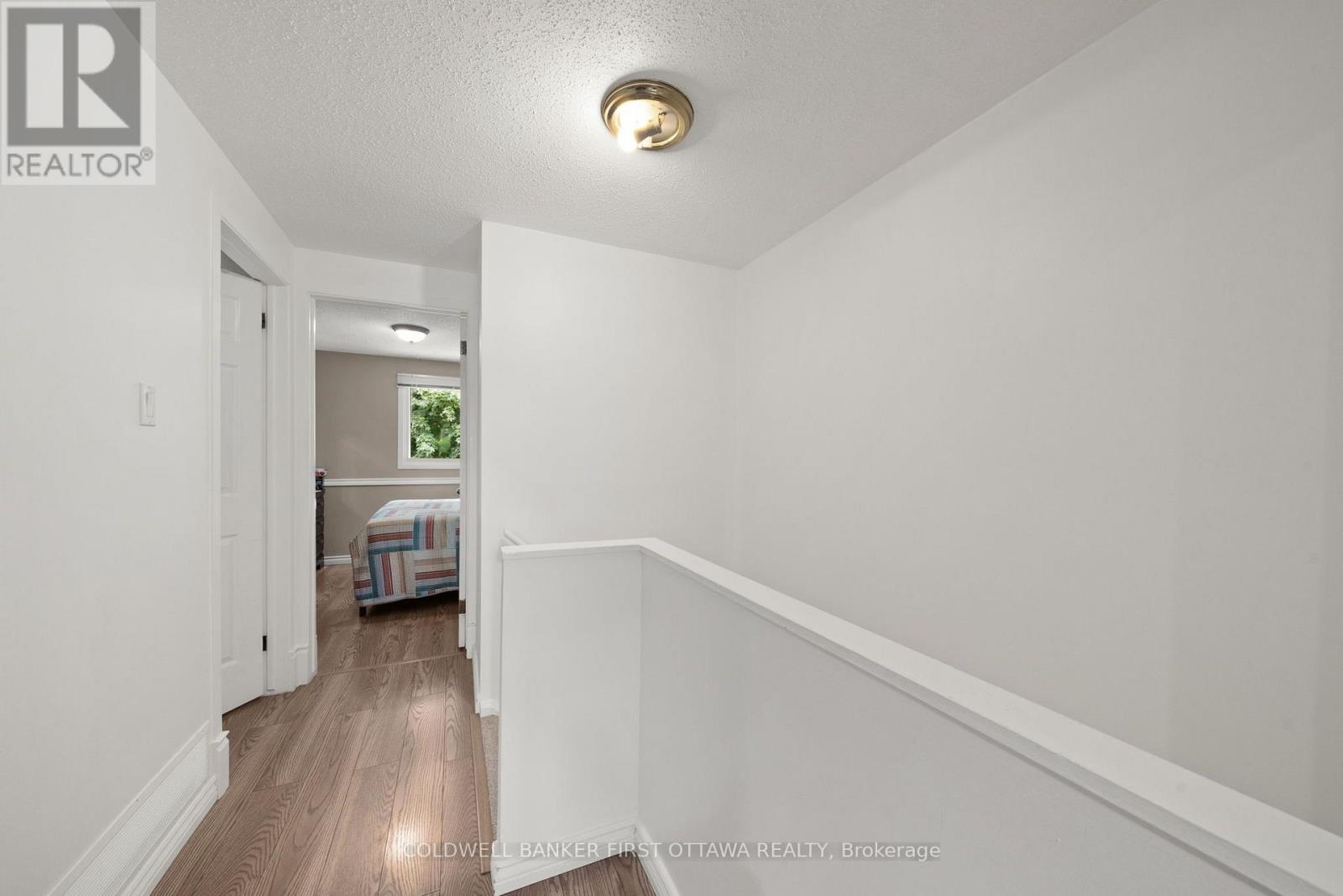 Condos for Sale in Ottawa – 19 – 158 BARROW CRESCENT, Ottawa – By Peter Sagos - Image 29