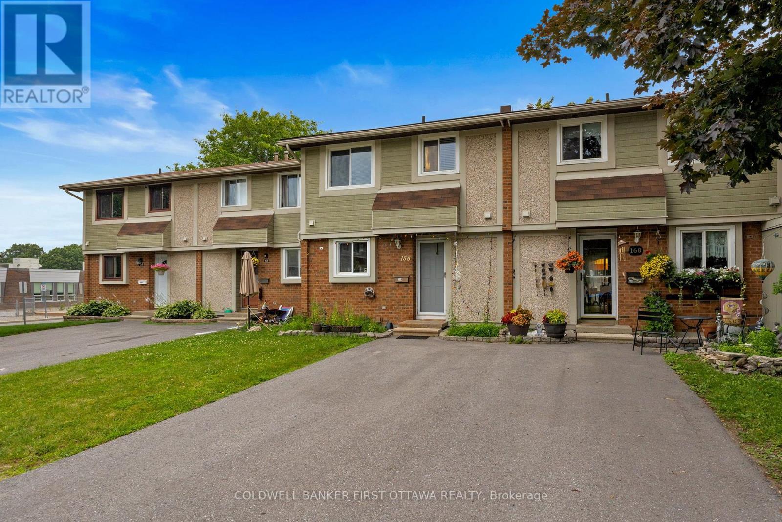Perfect for first time home buyers or investors!