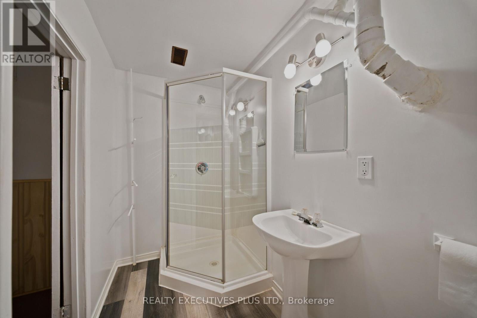 2593 CLEROUX CRESCENT - 30
