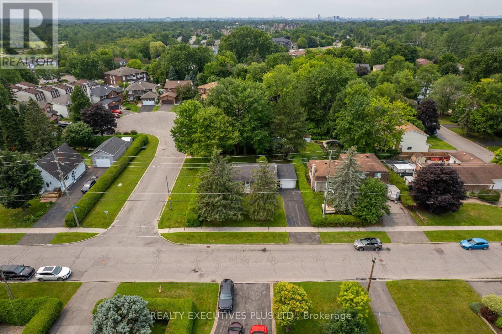 2593 CLEROUX CRESCENT - 46