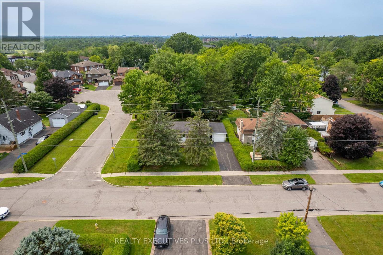 2593 CLEROUX CRESCENT - 48