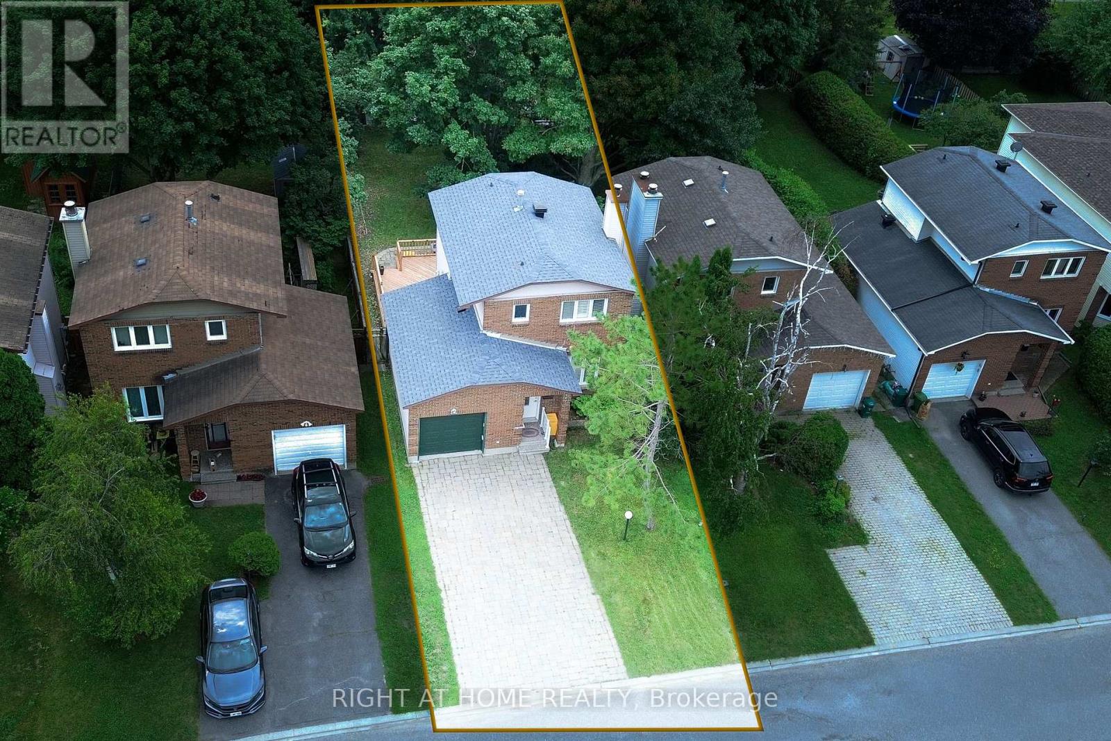 161 PHEASANT RUN DRIVE - 2