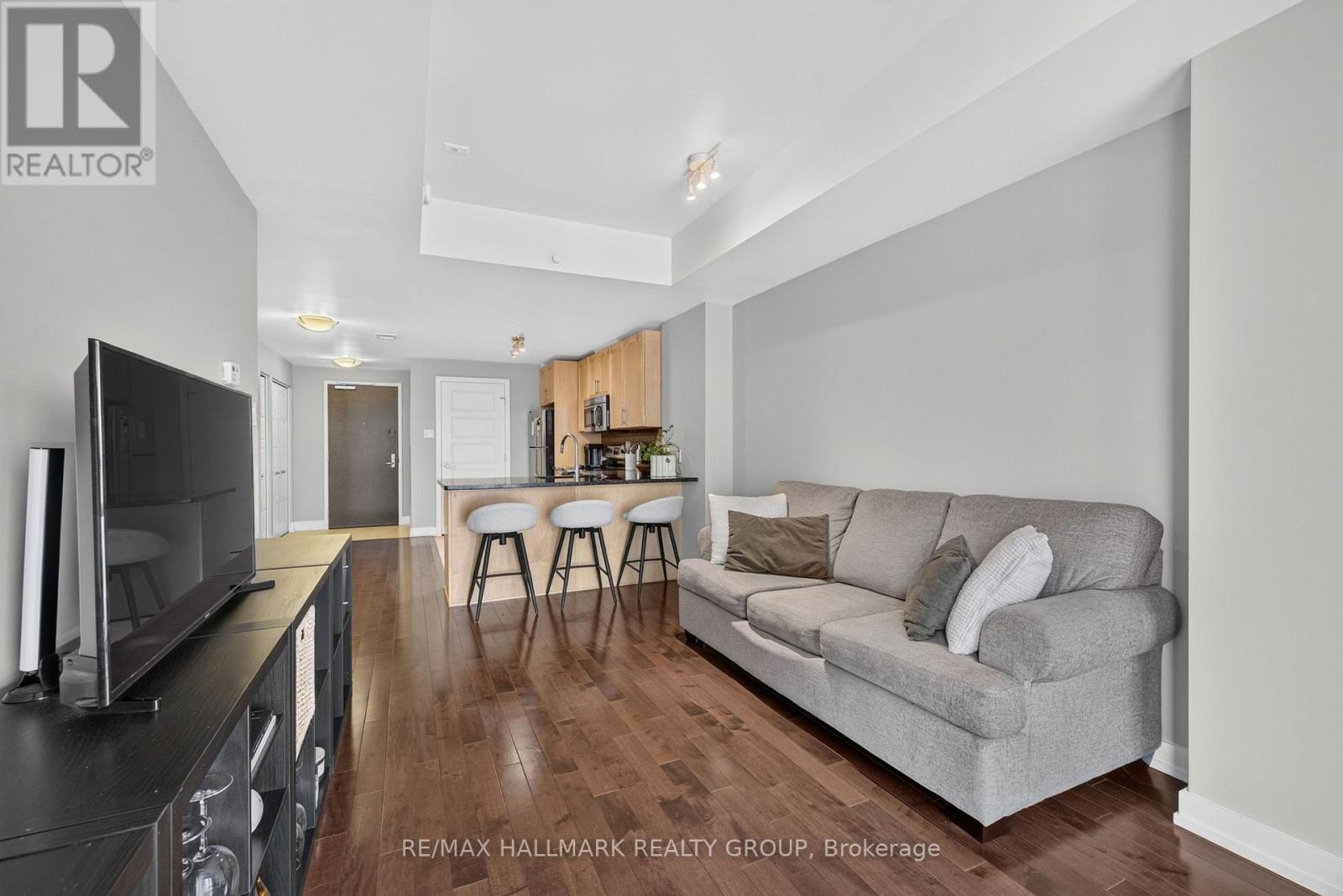 Condos for Rent in Ottawa – 606 – 330 TITAN PRIVATE, Ottawa – By Peter Sagos - Image 22