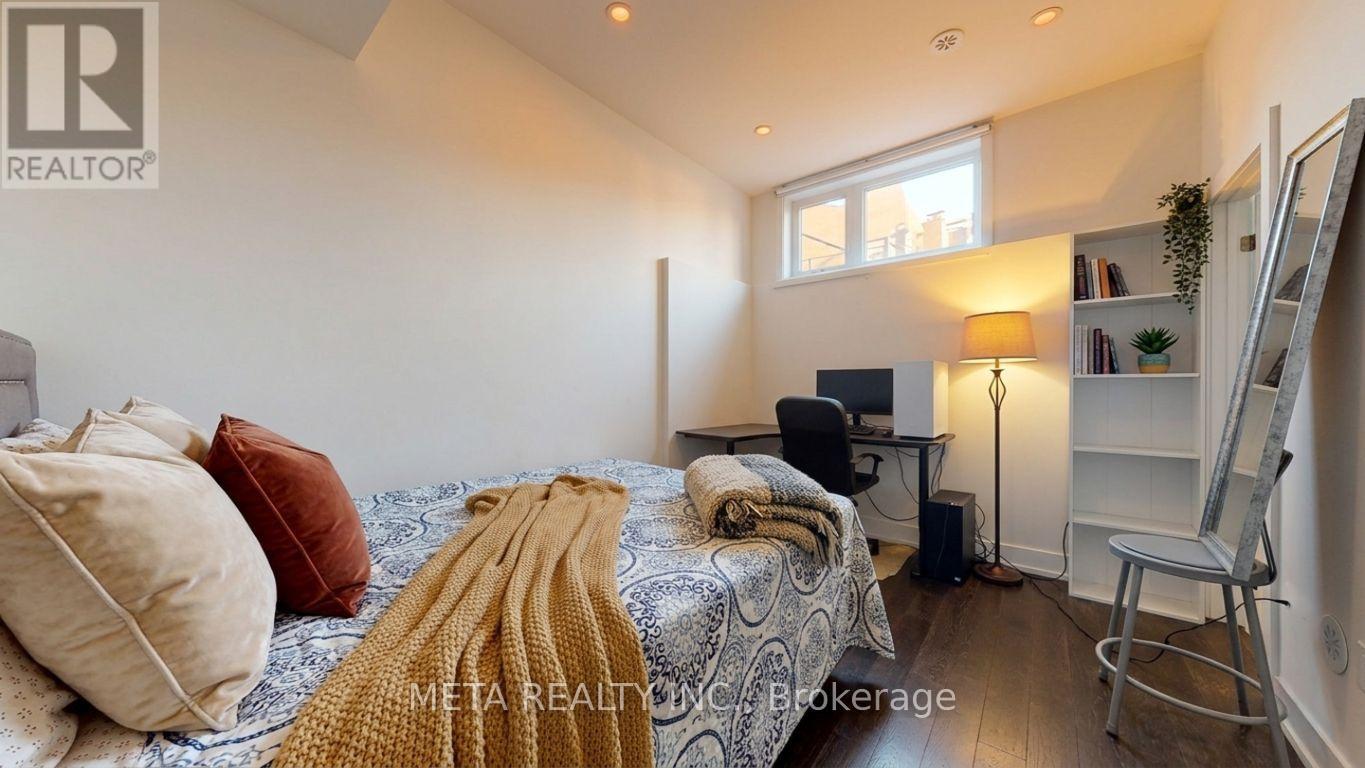 #L101 9560 ISLINGTON AVENUE - 22