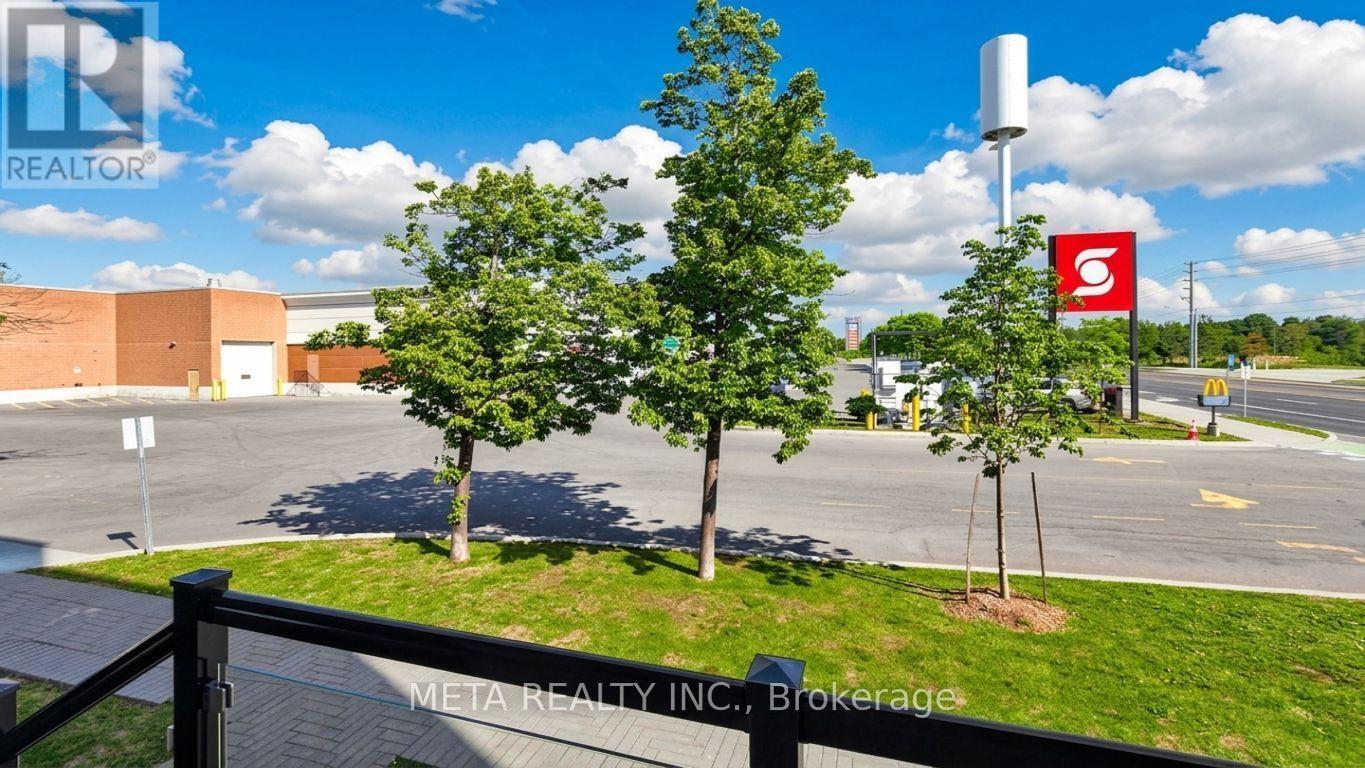 #L101 9560 ISLINGTON AVENUE - 32