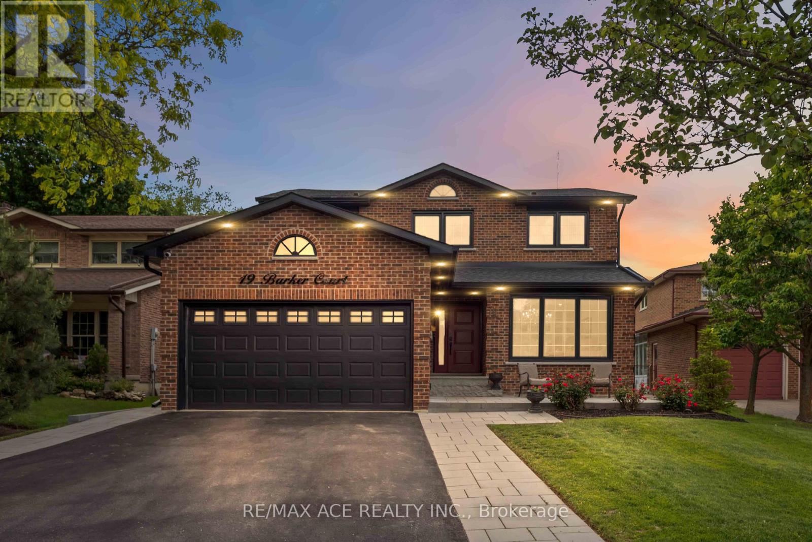 19 BARKER COURT - 1