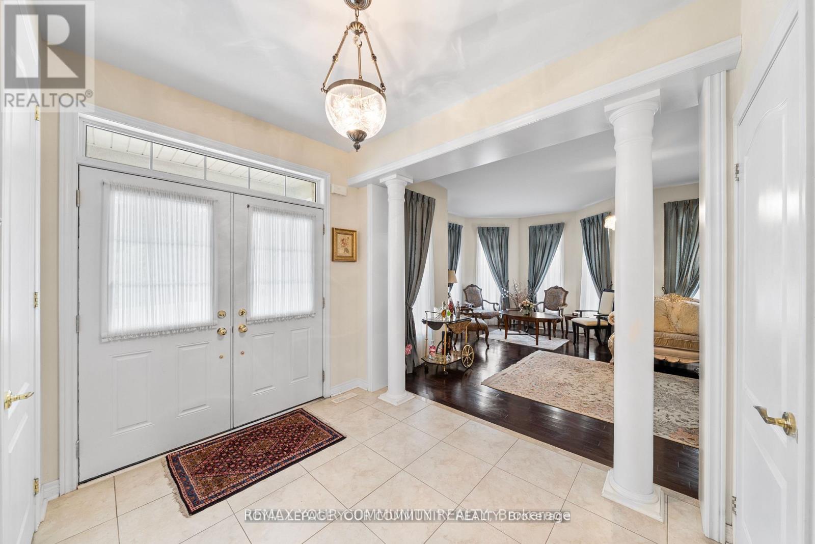 108 HEADWATER CRESCENT - 10