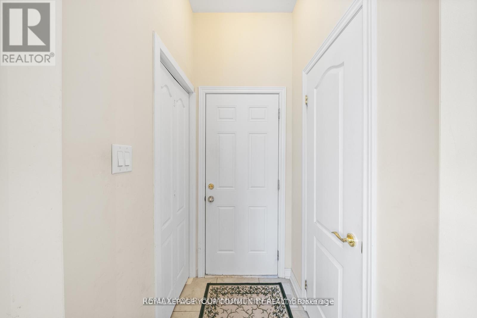 108 HEADWATER CRESCENT - 18