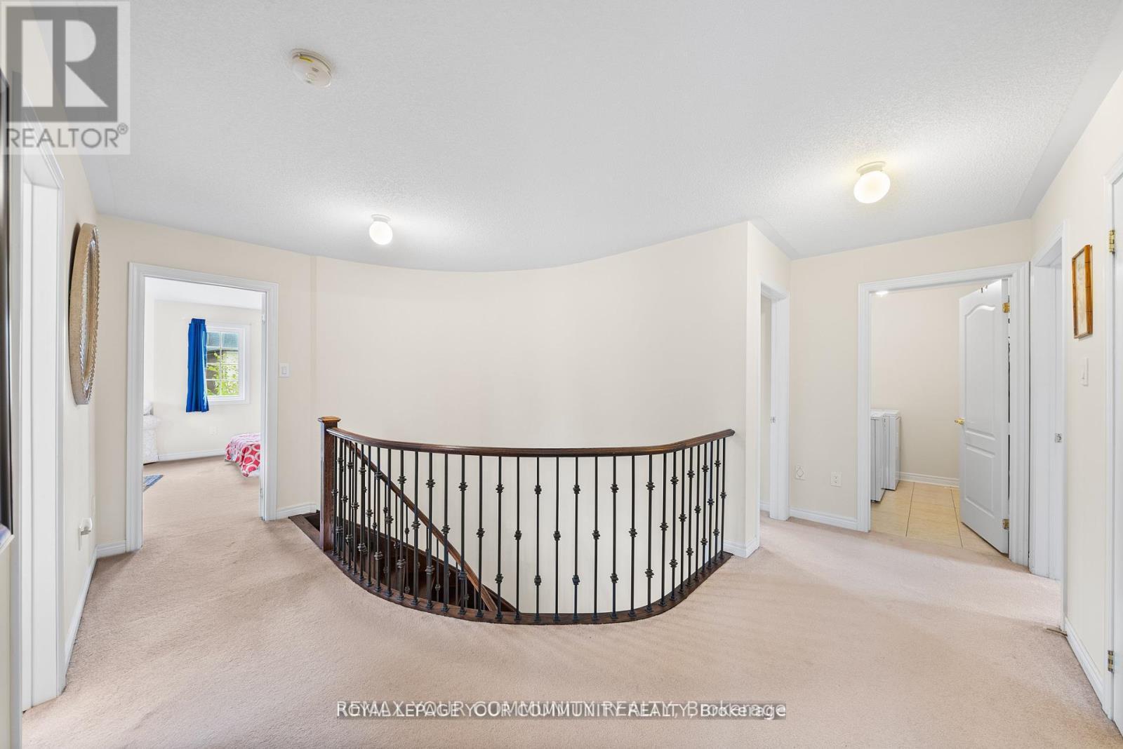 108 HEADWATER CRESCENT - 21
