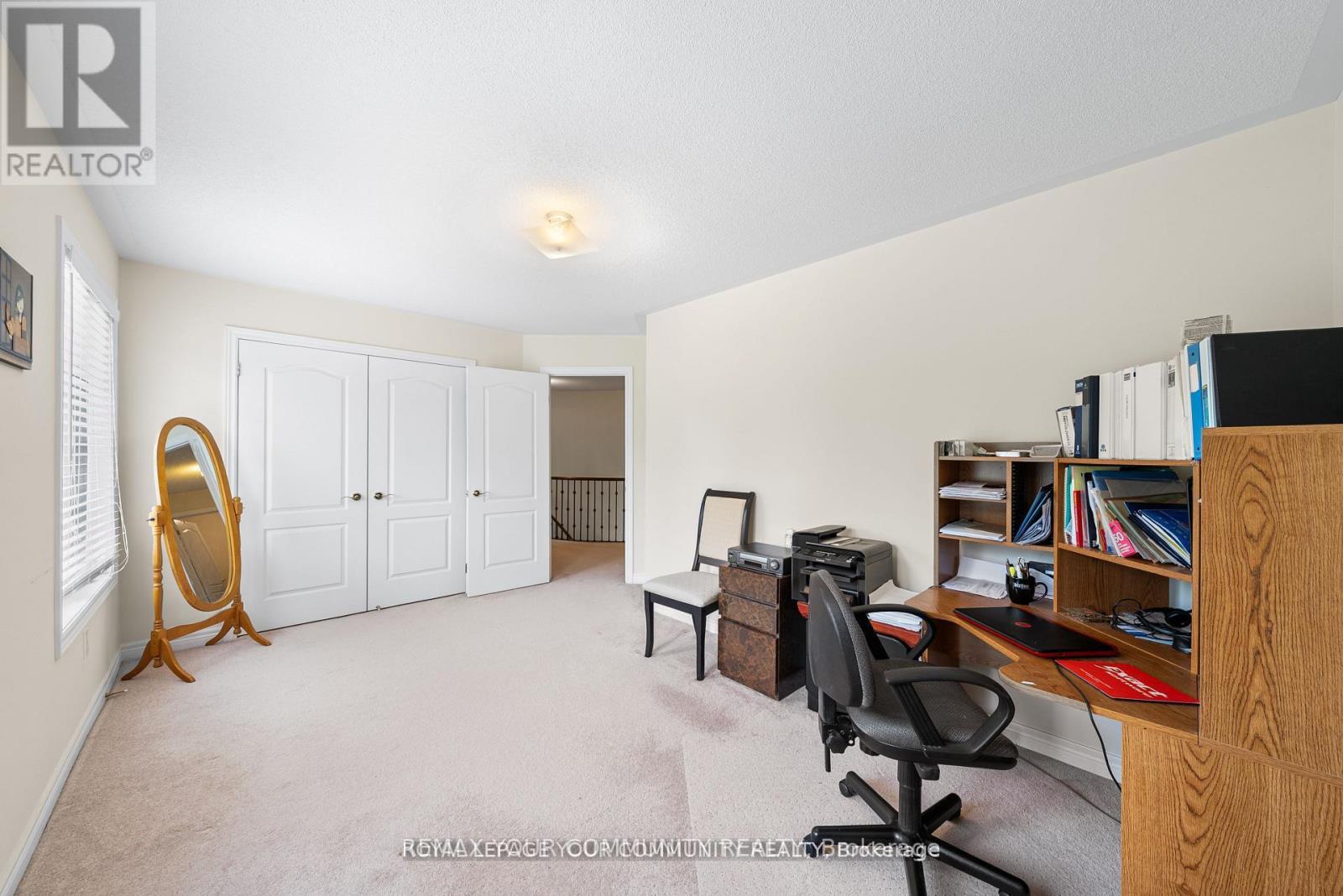 108 HEADWATER CRESCENT - 24