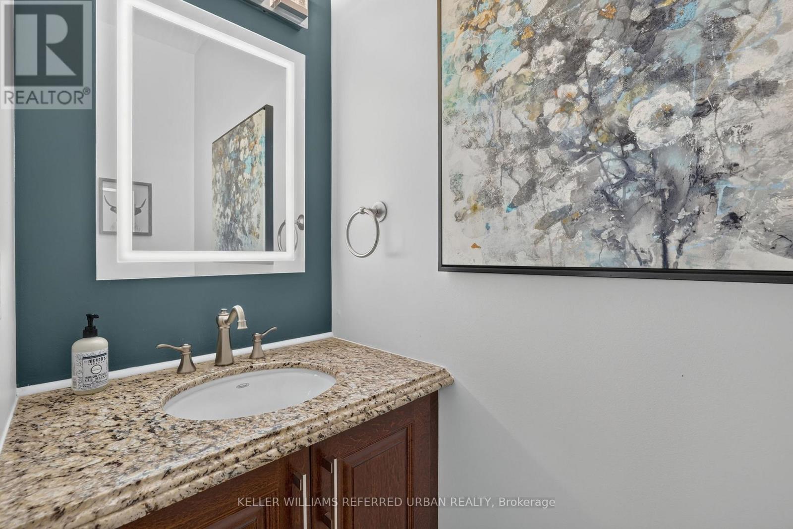 26 CHRISTINA CRESCENT - Image 18