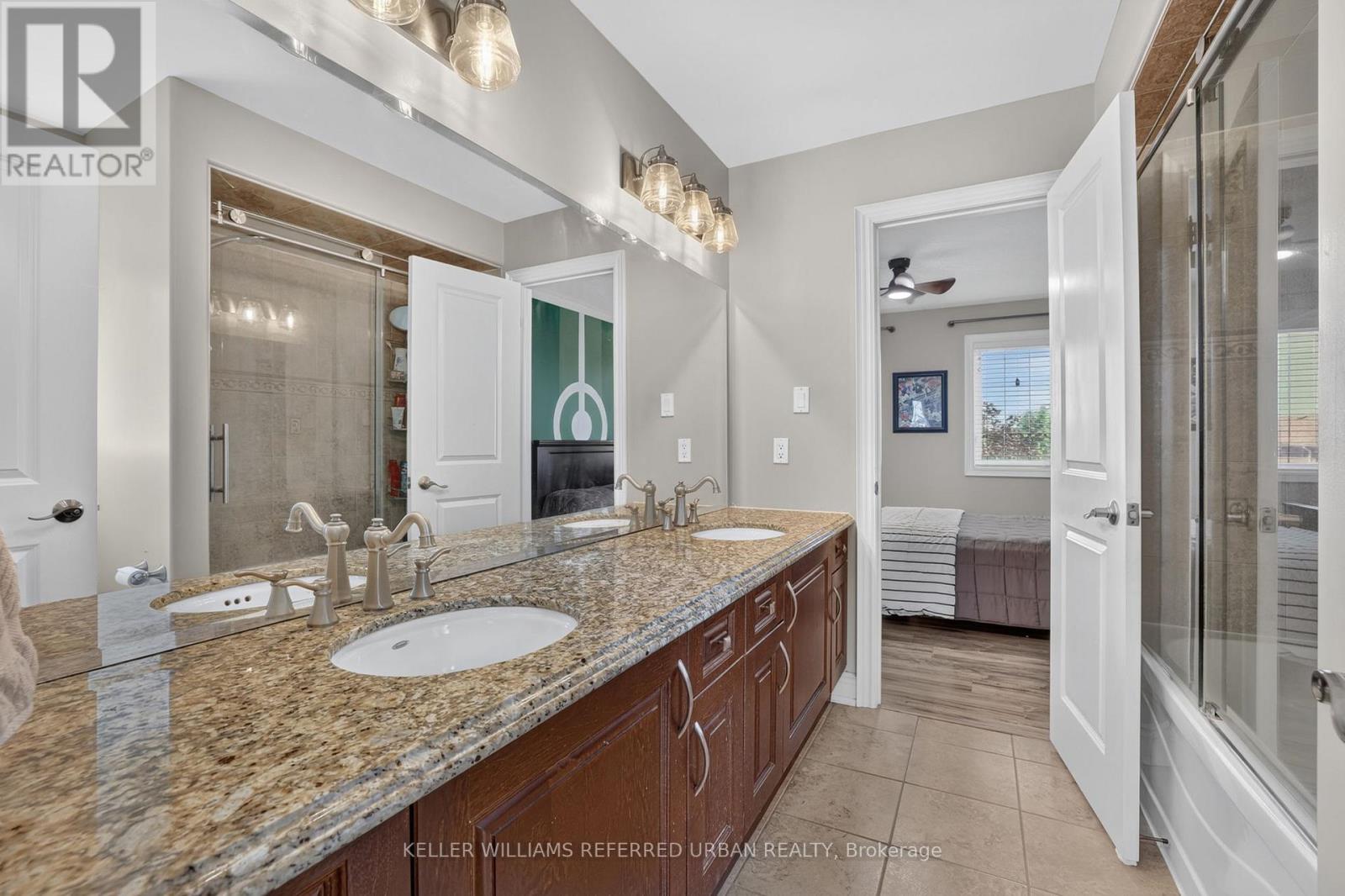 26 CHRISTINA CRESCENT - Image 28