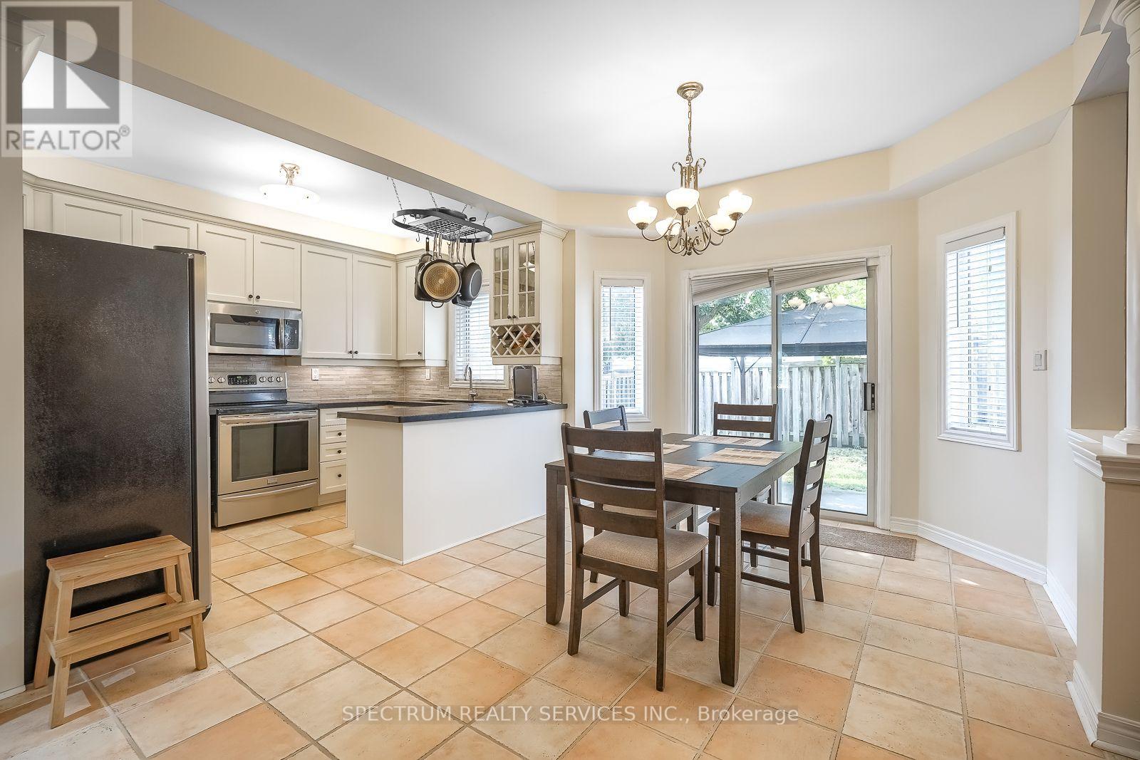 51 MONTEREY ROAD - 17