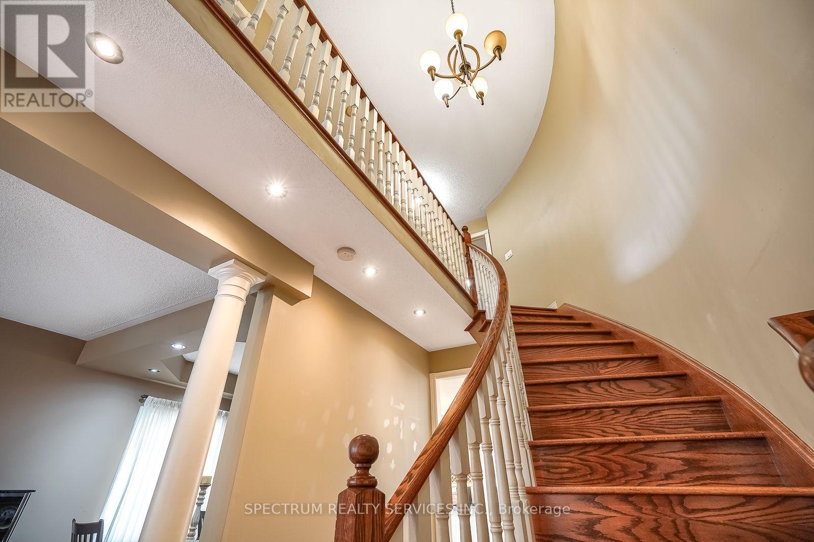 51 MONTEREY ROAD - 26