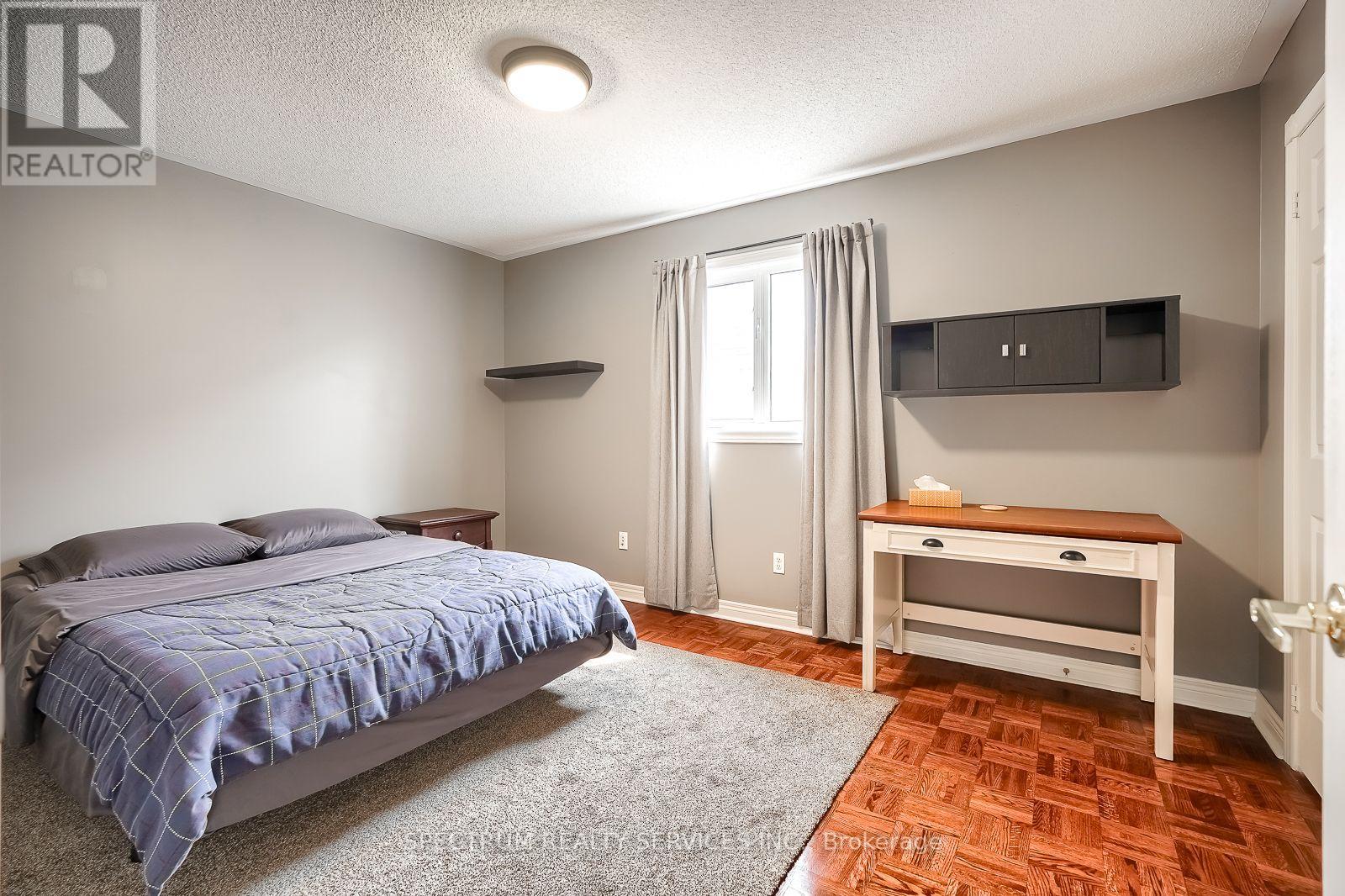 51 MONTEREY ROAD - 33
