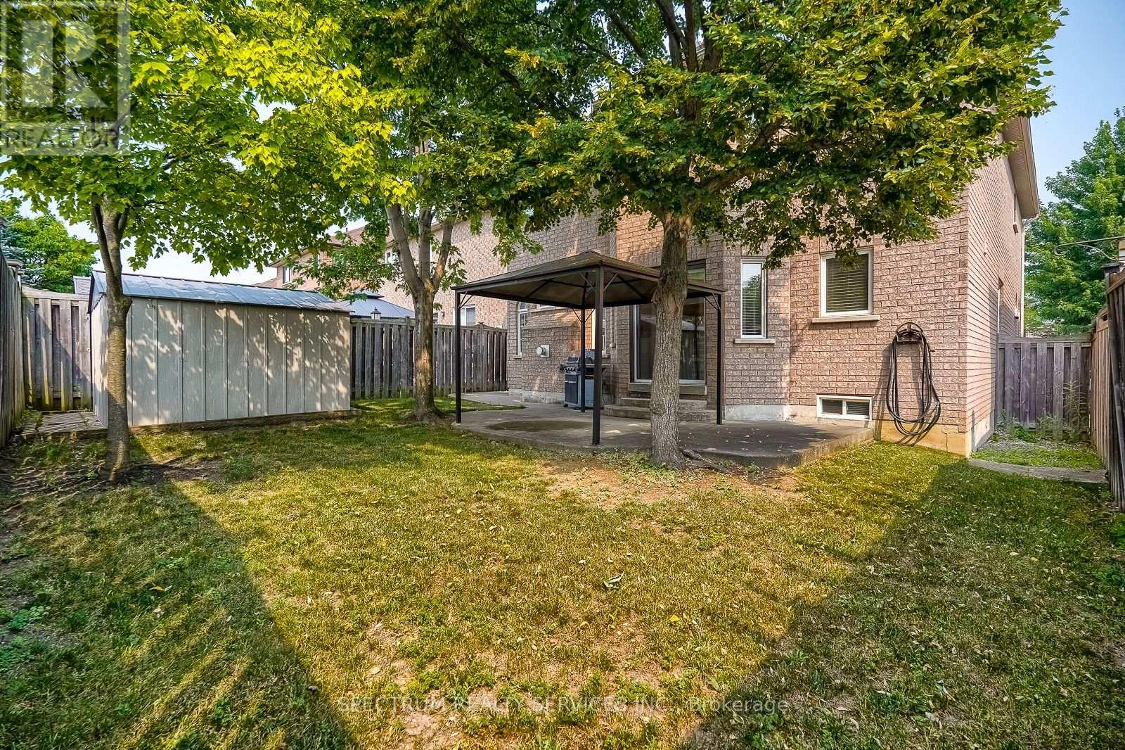 51 MONTEREY ROAD - 46
