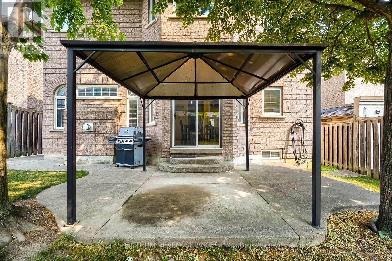 51 MONTEREY ROAD - 48
