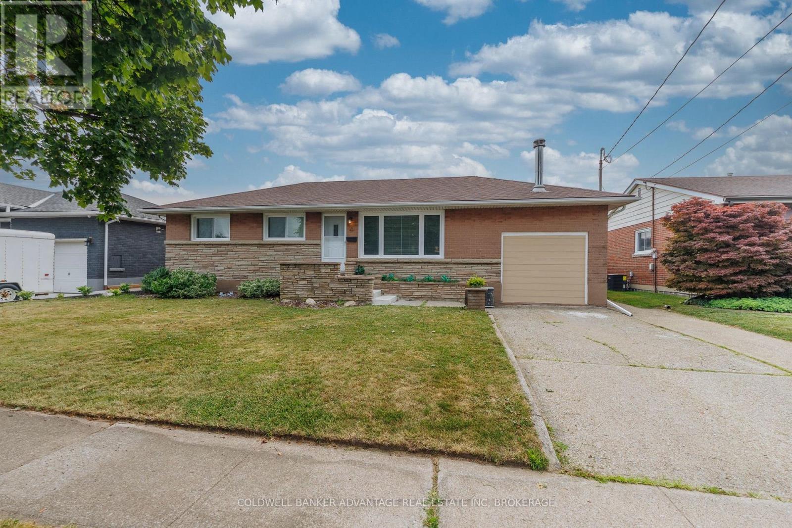 77 BALMORAL AVENUE - 2