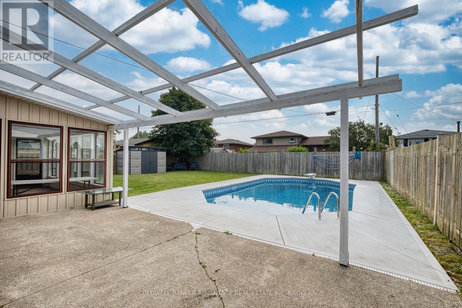 77 BALMORAL AVENUE - 30