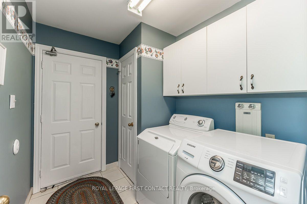 35 GIBBON DRIVE - 21