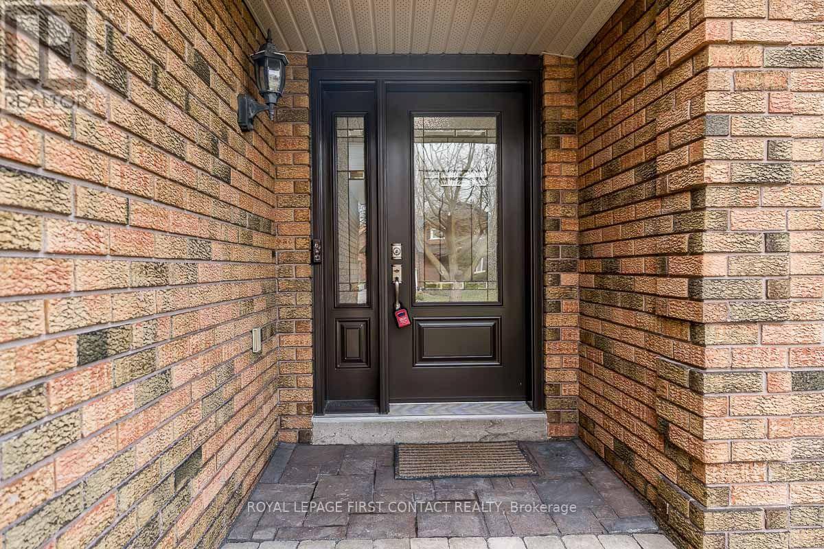 35 GIBBON DRIVE - 3