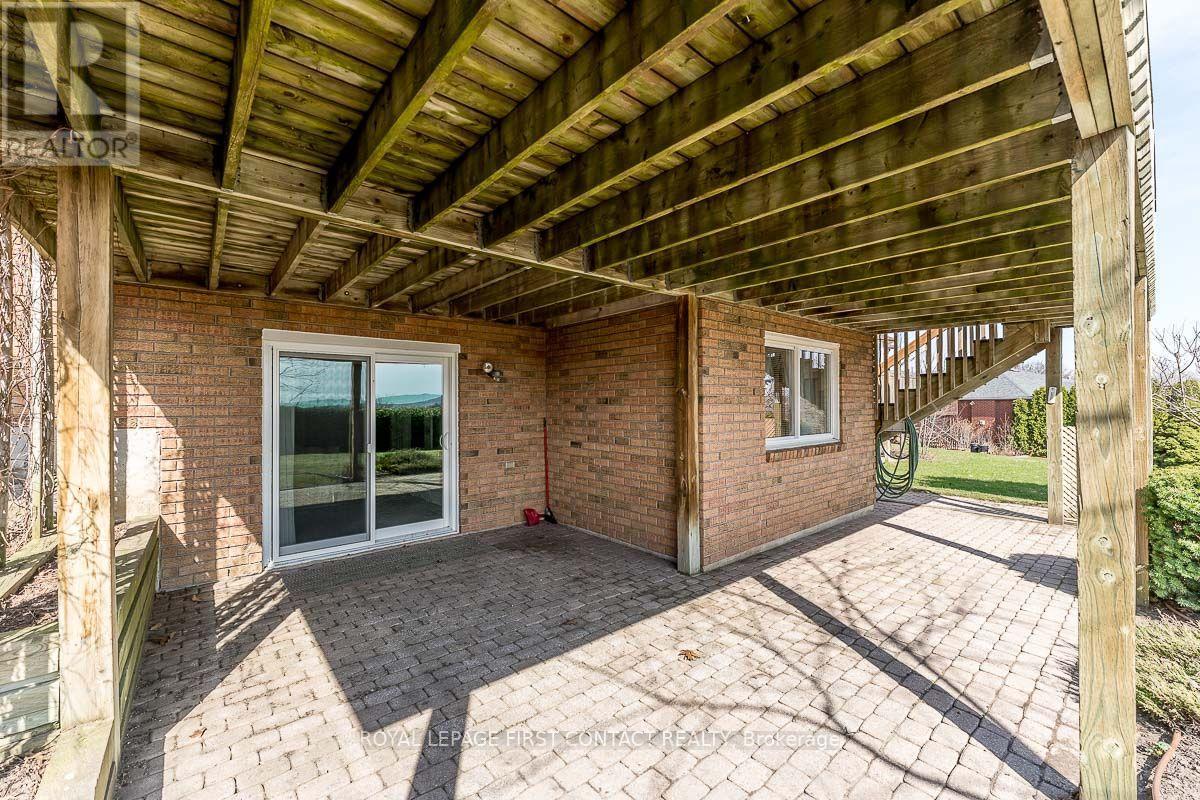 35 GIBBON DRIVE - 34