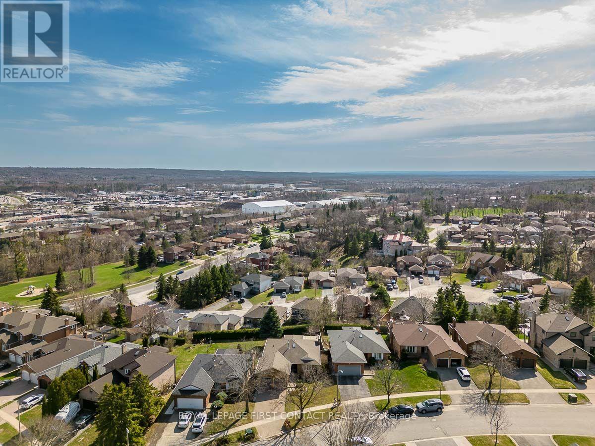 35 GIBBON DRIVE - 39