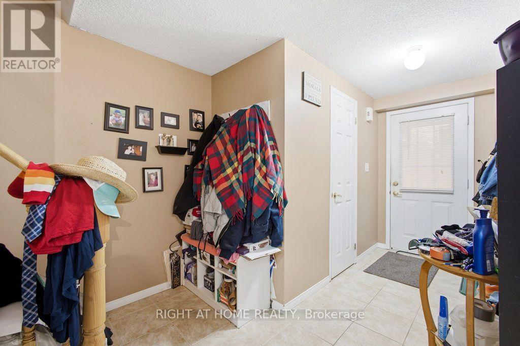 168 SYDENHAM WELLS - Image 3