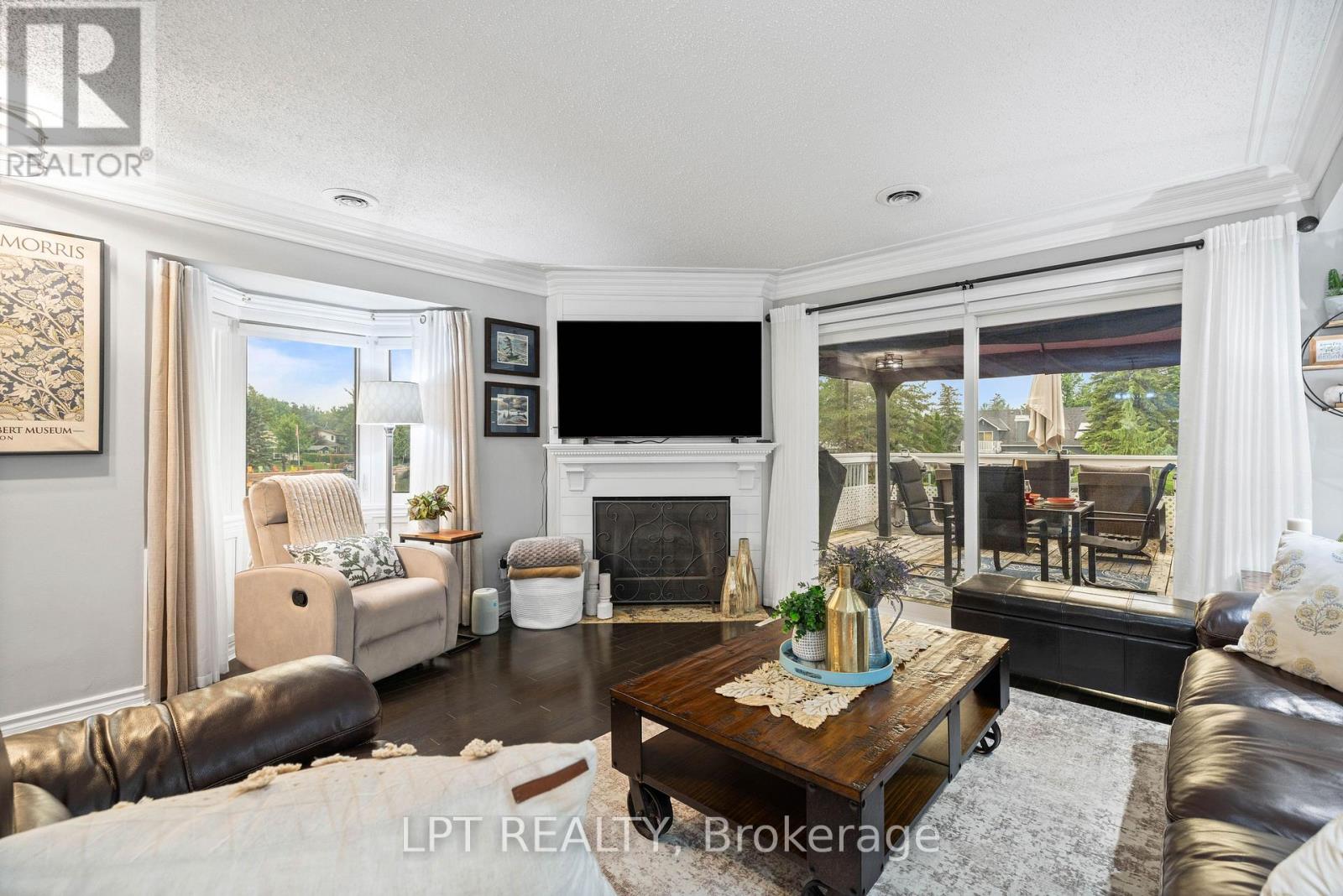 #1 30 LAGUNA PARKWAY - Image 23
