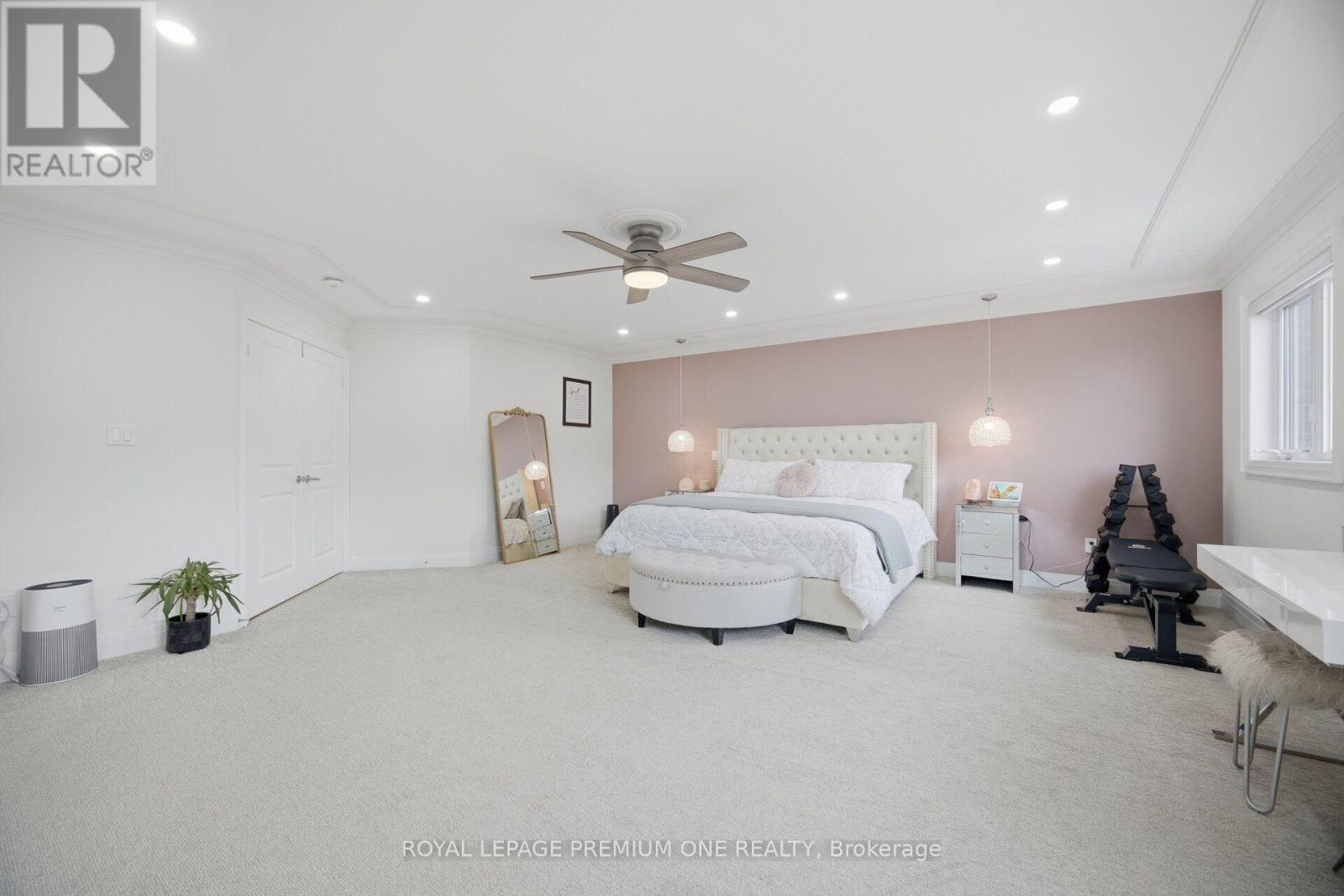 163 MUIRFIELD DRIVE - 17