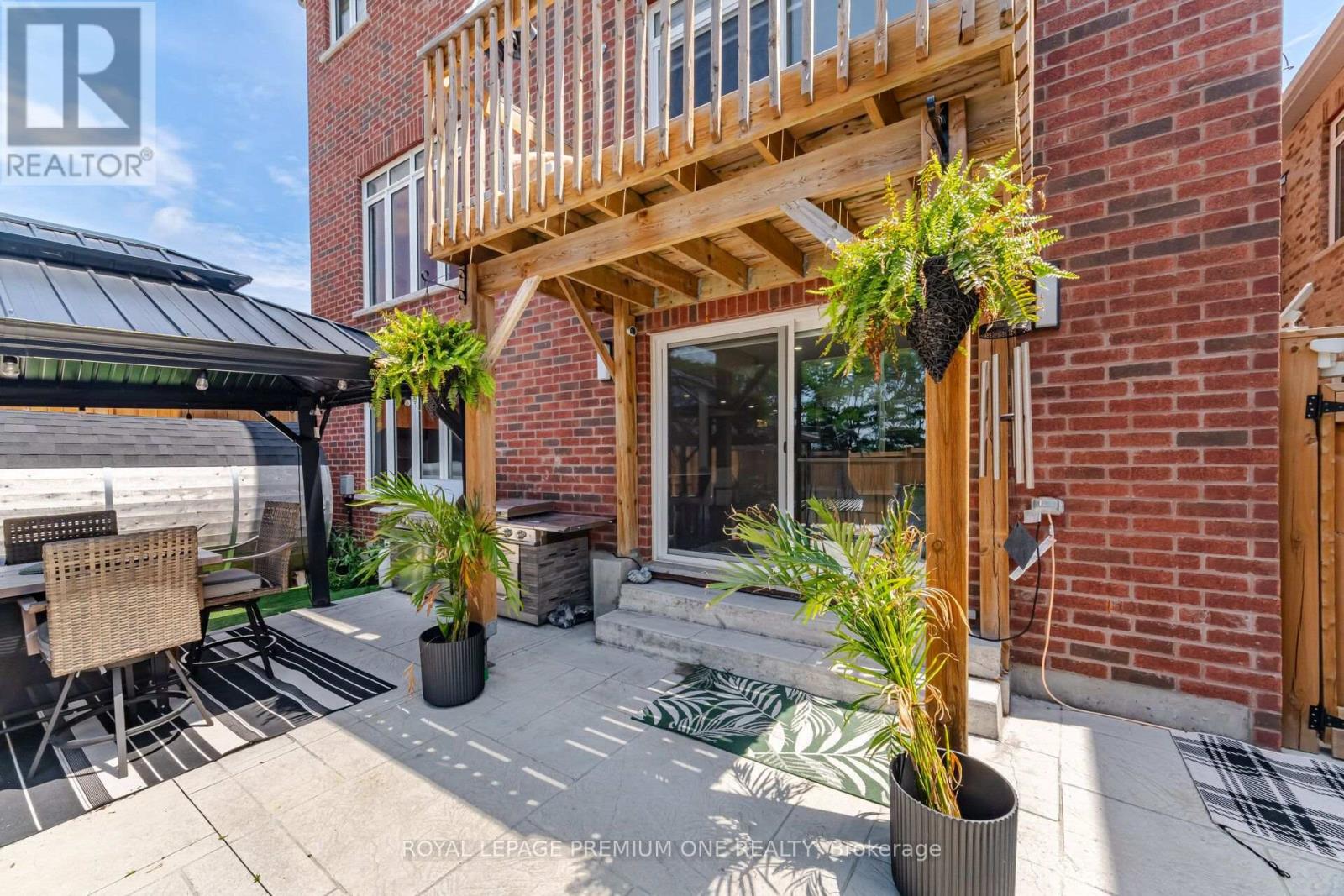 163 MUIRFIELD DRIVE - 47