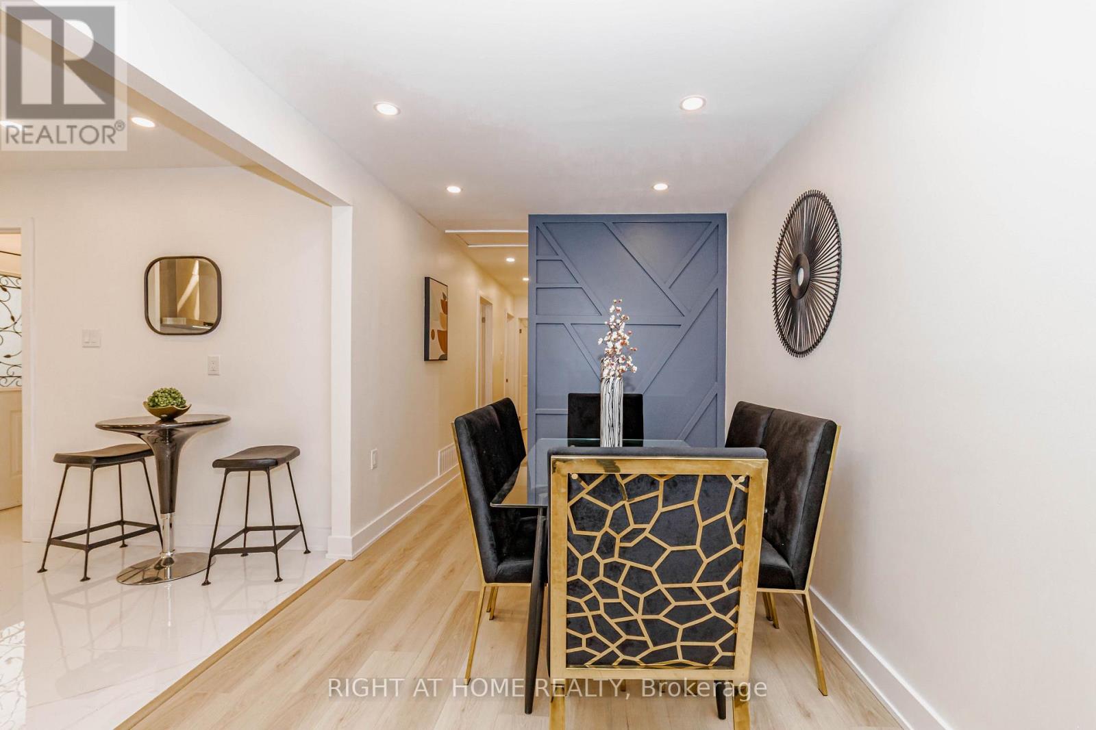 7650 PRIORY CRESCENT - 12