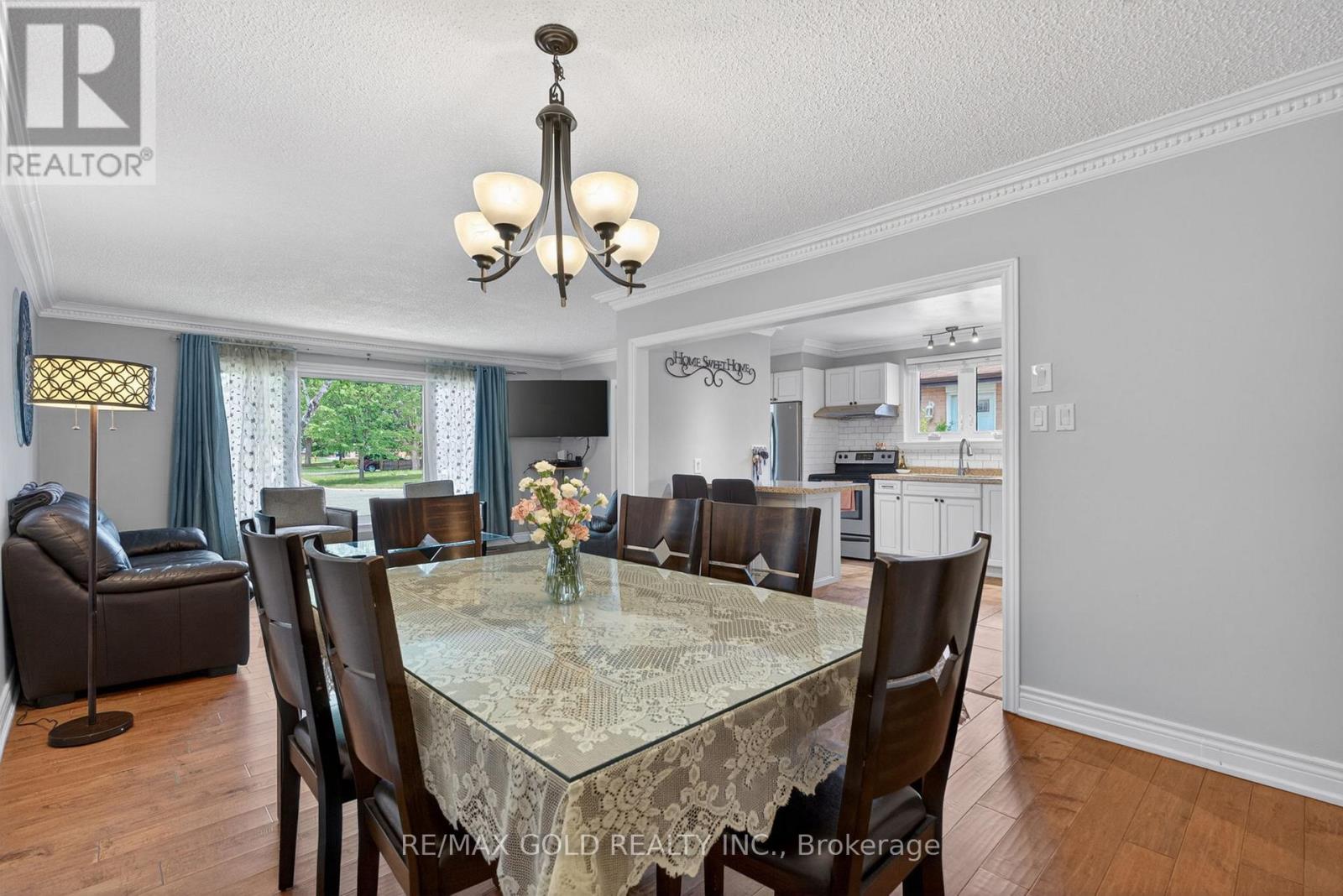36 BELMONT DRIVE - 10