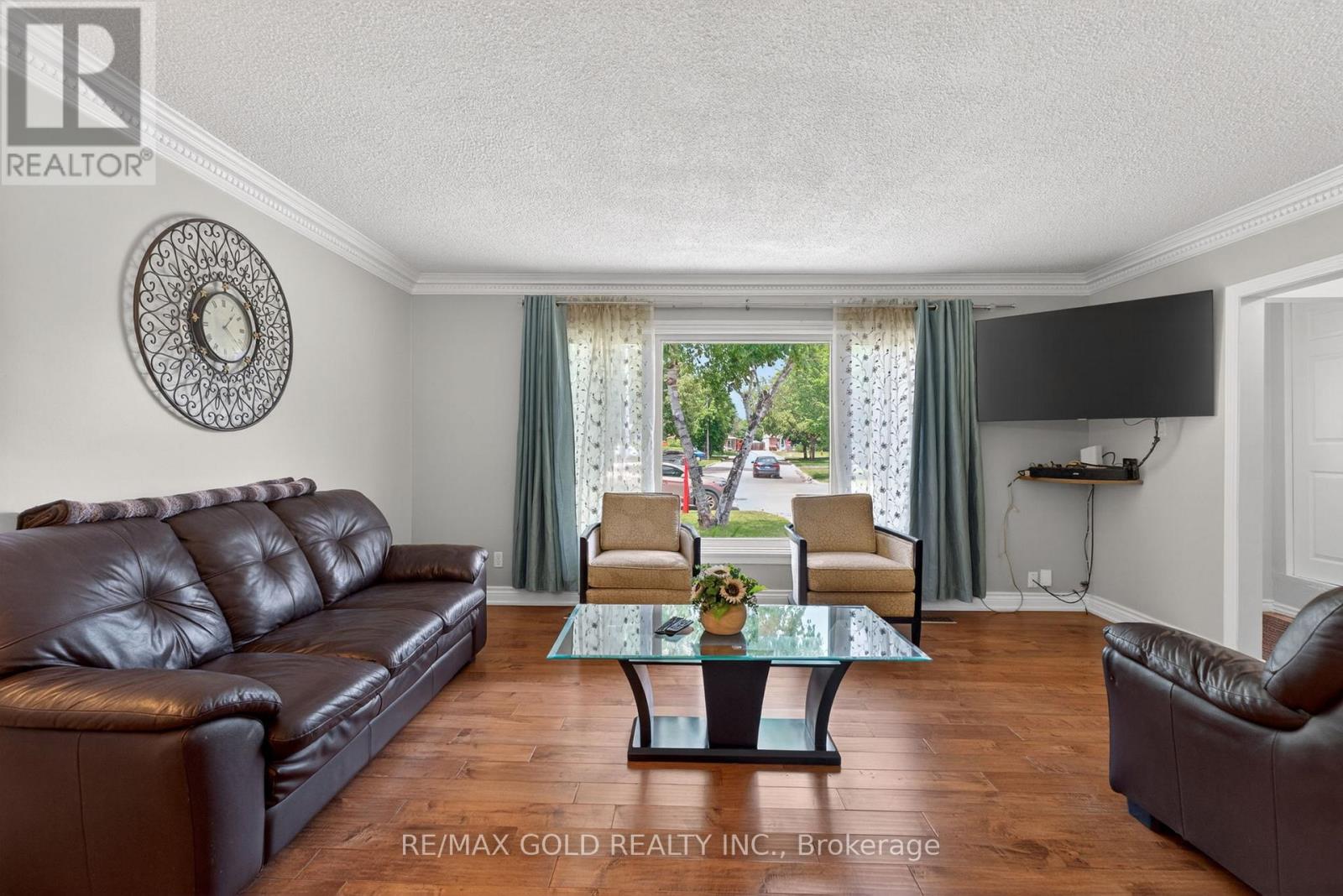 36 BELMONT DRIVE - 11