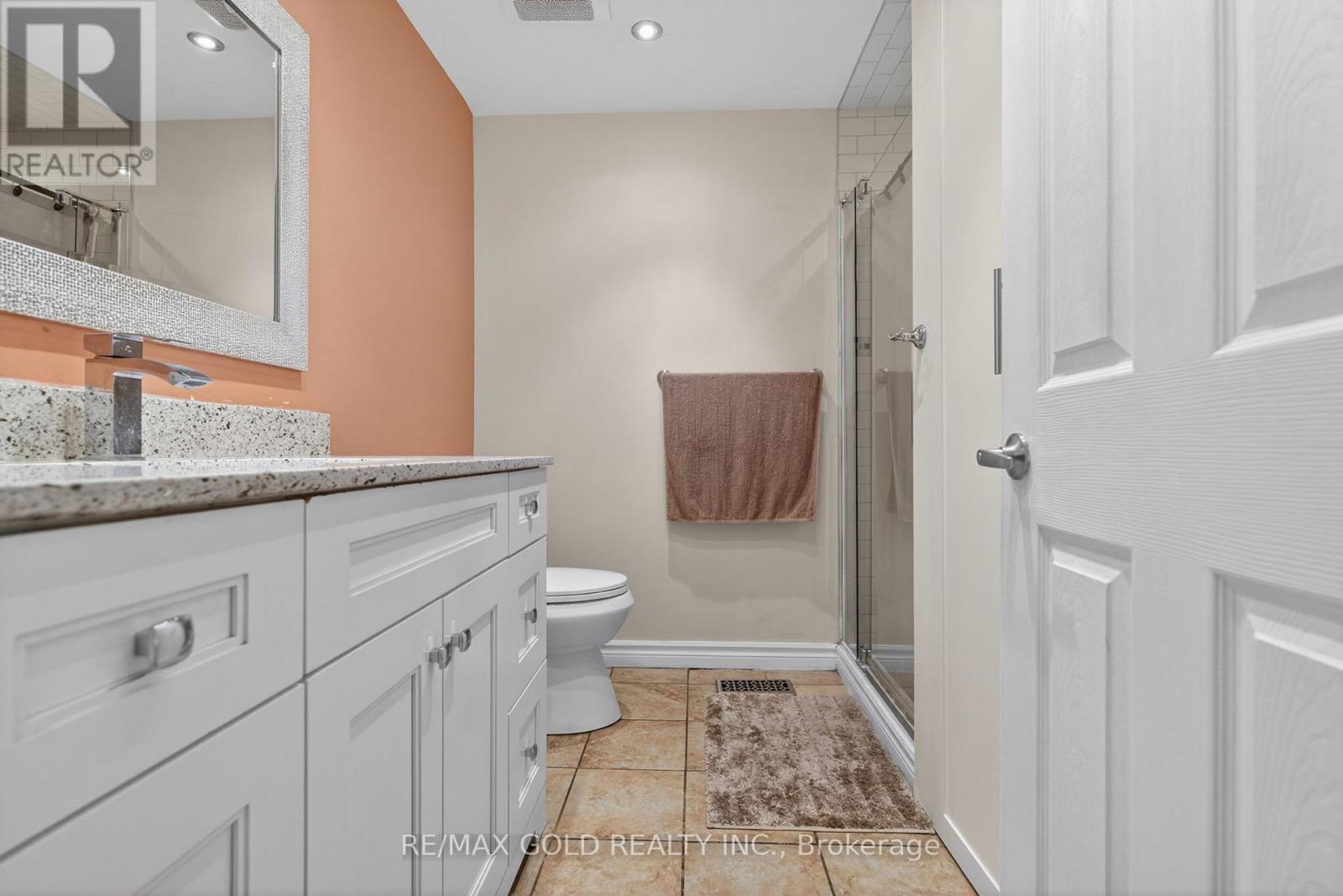 36 BELMONT DRIVE - 21