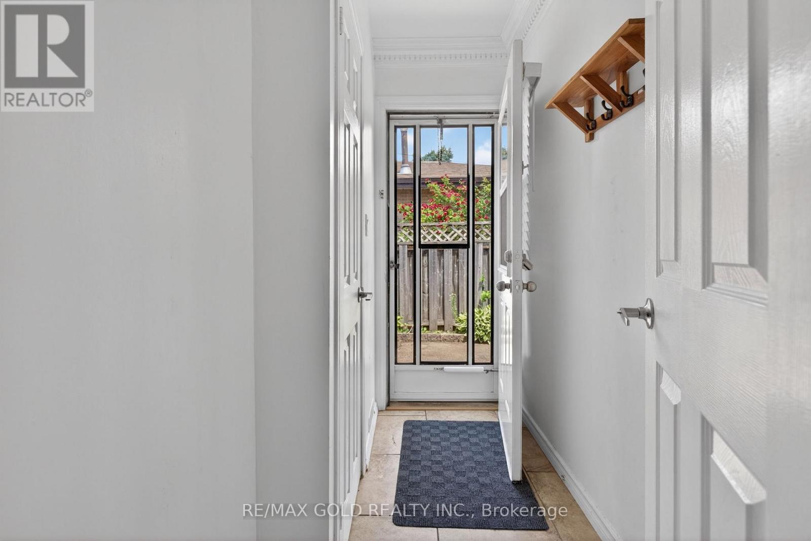 36 BELMONT DRIVE - 42