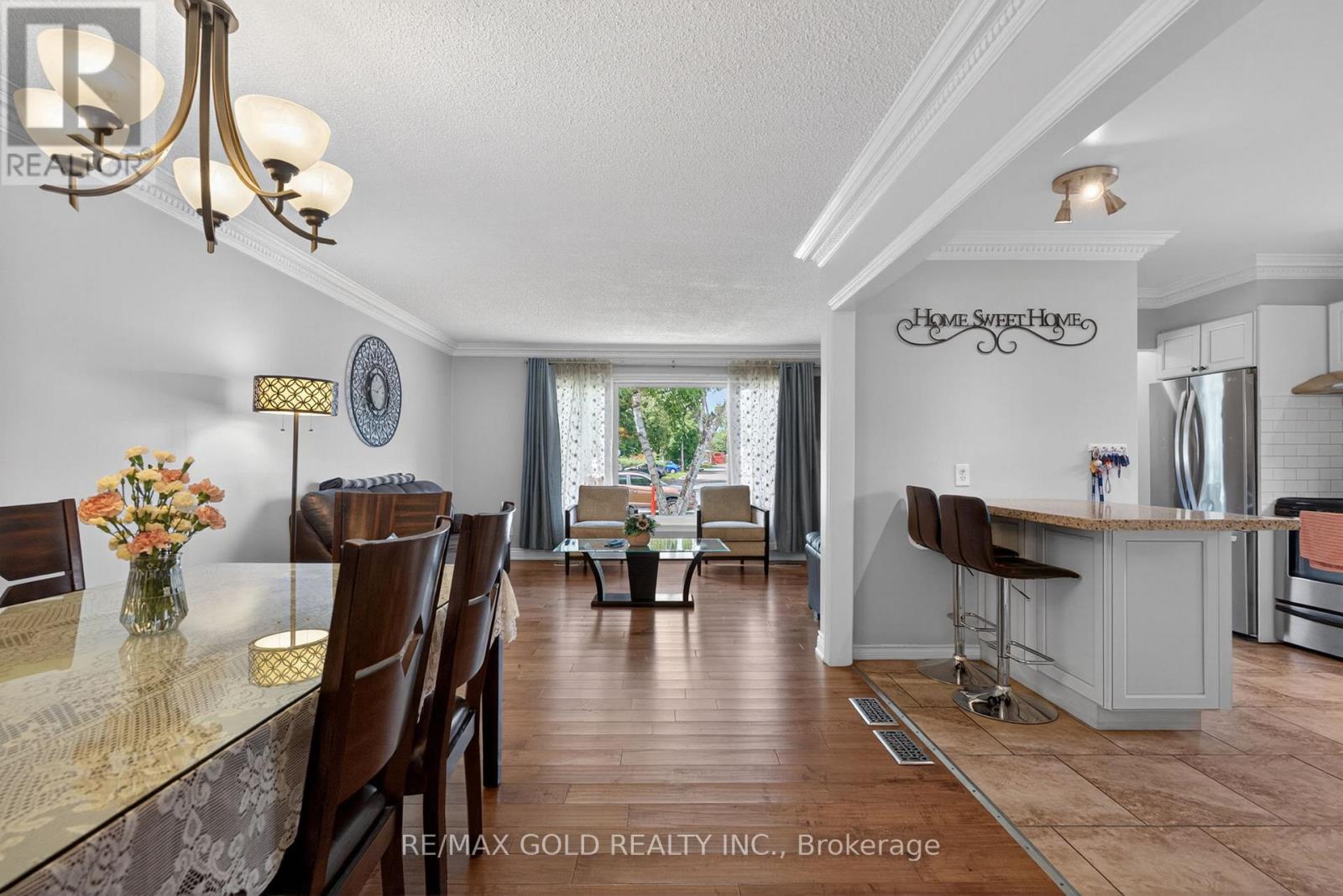 36 BELMONT DRIVE - 43