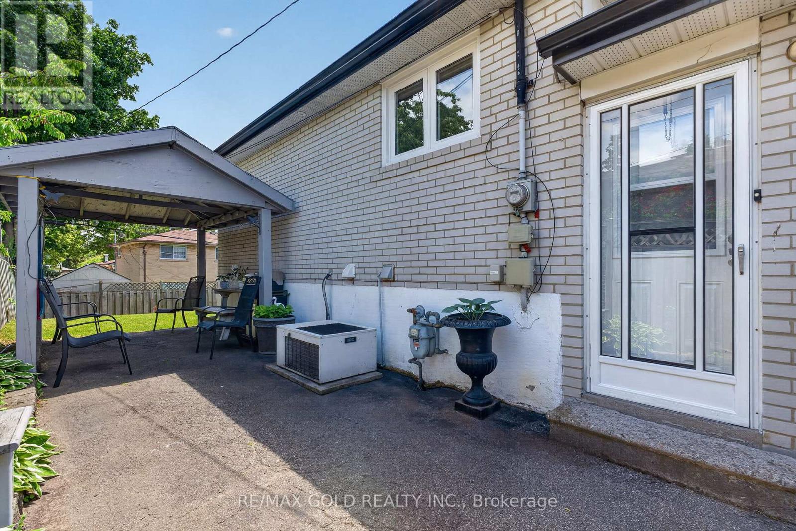 36 BELMONT DRIVE - 44