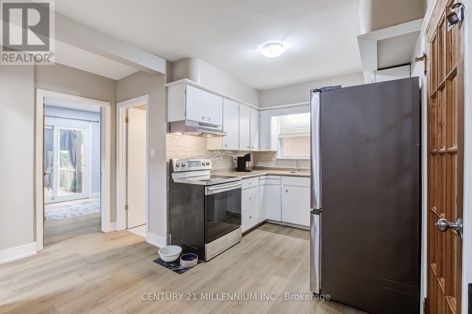 44 BYRON STREET - 7